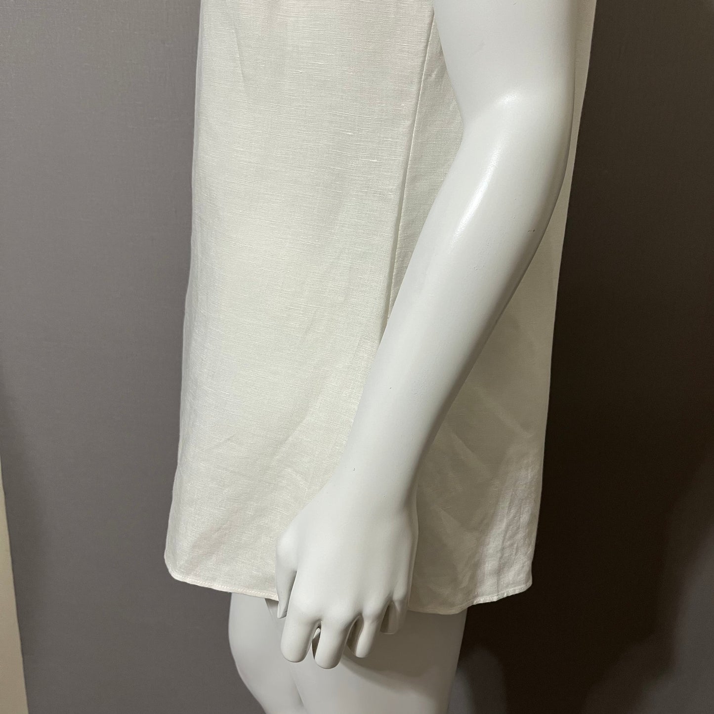 Natorious White V-Neck Sleeveless Linen/Rayon Blend Top Sz-Large