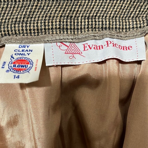 Evan Picone Brown | Tan With Velvet Collar Suit Set Sz-14
