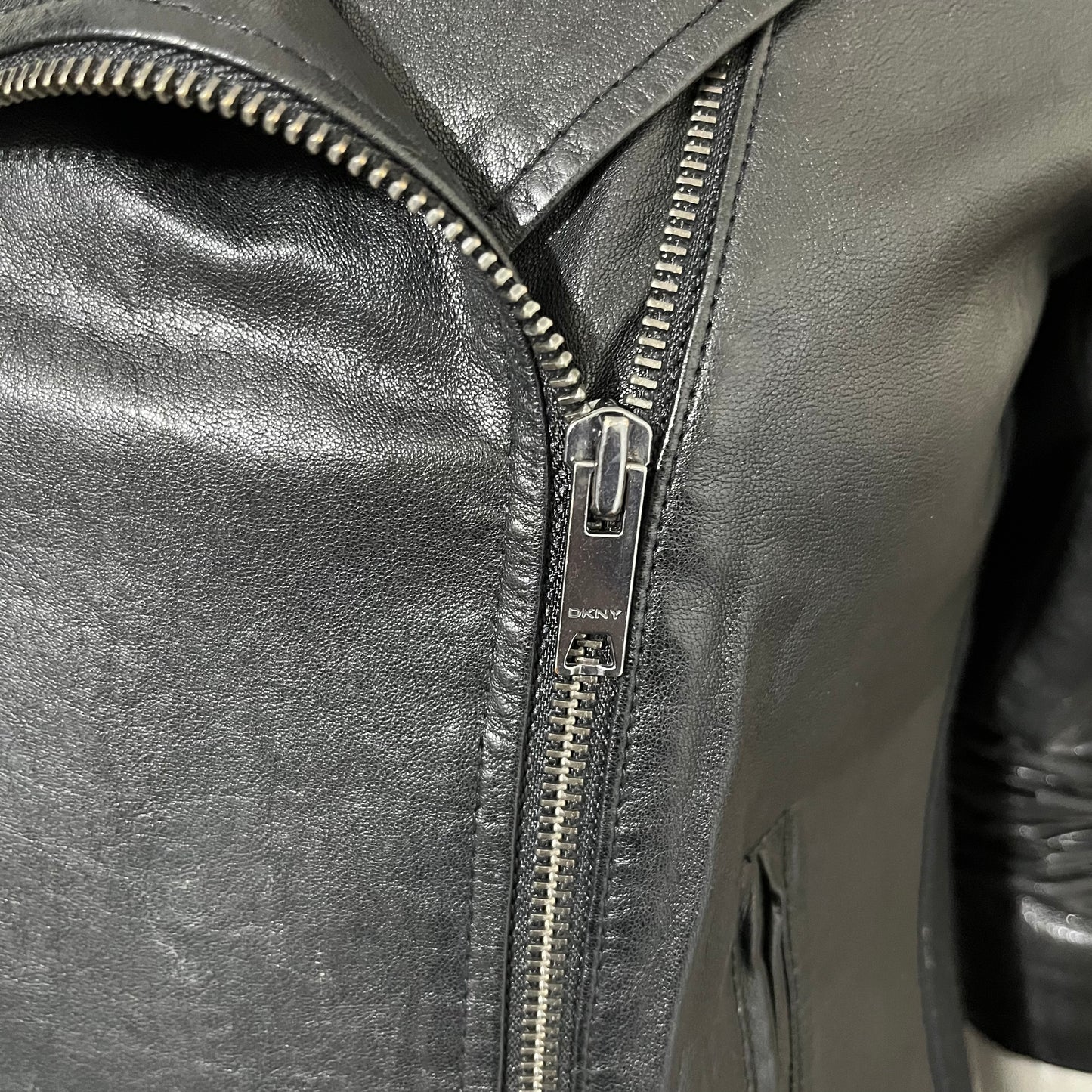 DKNY Lamb Skin Leather Moto Jacket Sz-Medium