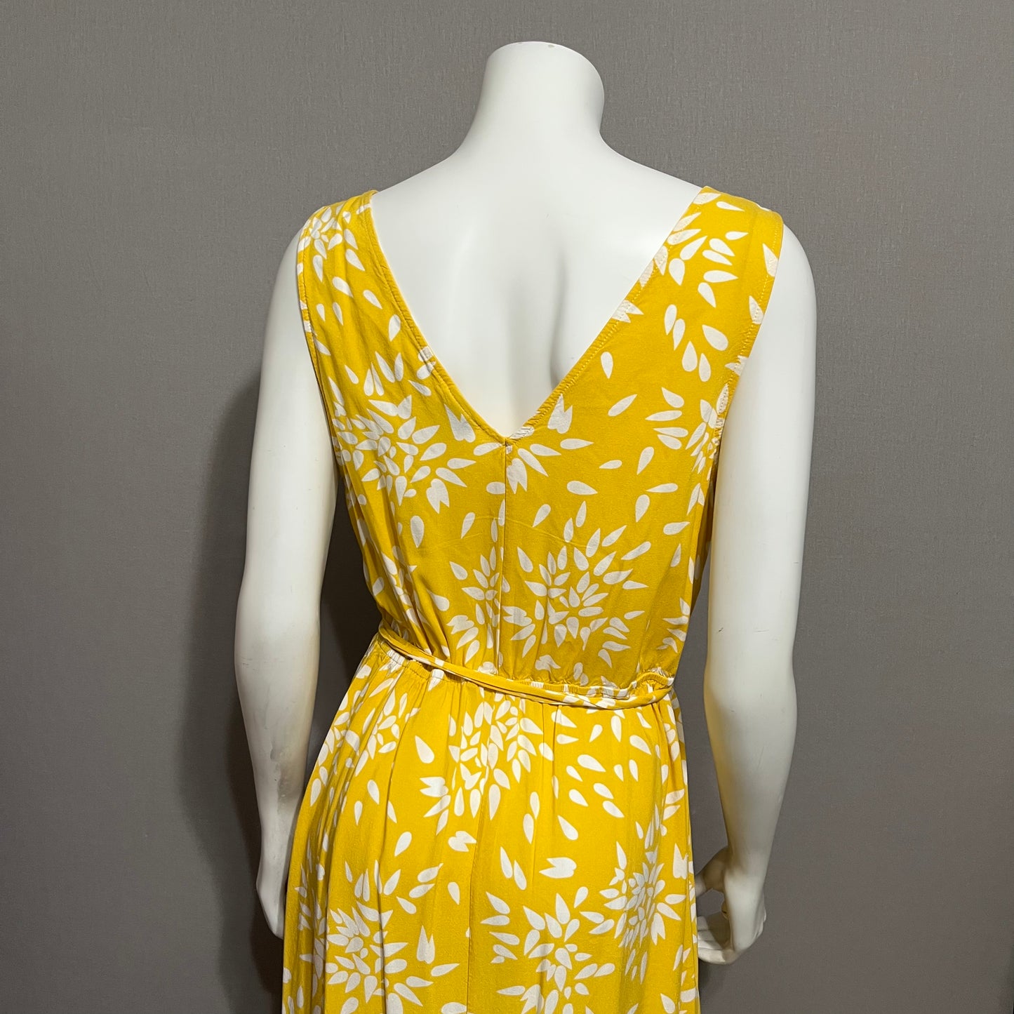 A New Day Yellow Rayon Floral Dress Sz-Large