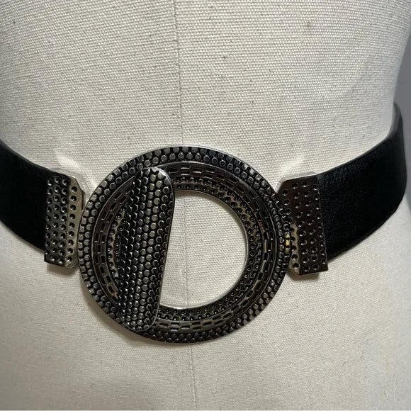 Chico’s Black Leather Adjustable Belt With Circle Metal Buckle Sm/Med