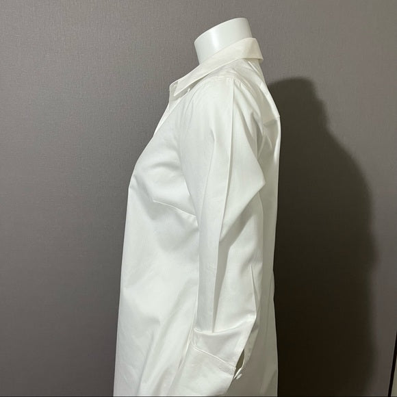 Chico’s White Cotton No Iron Button Front Shirt Sz-1 (Medium)