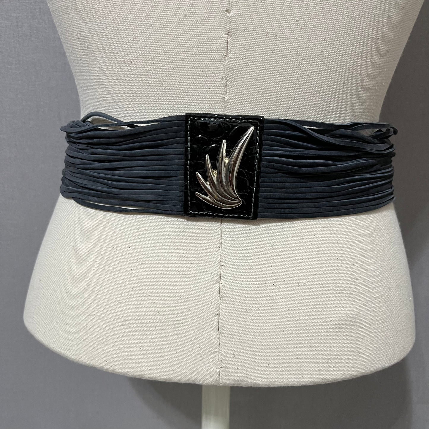 Vintage Escada Black Patent Leather With Strings Silver Hardware Belt Sz-40