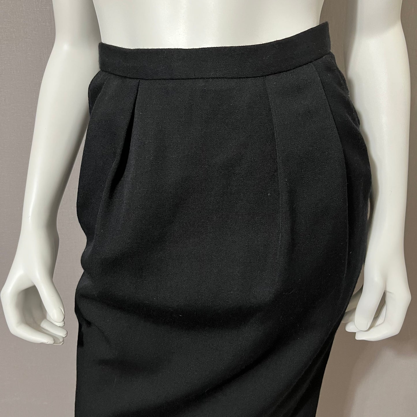 Vintage J.H. Collectibles Black Wool Pencil Skirt Sz-6