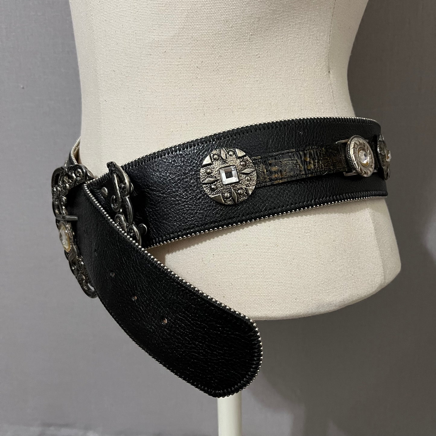 Black Street Ahead Wide Leather Western Gunmetal Buckle Belt Sz-L-XL