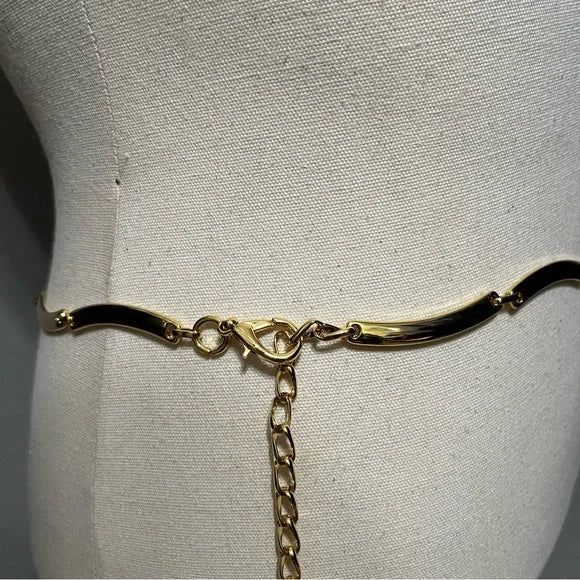 Gold chain scallop shape chain belt