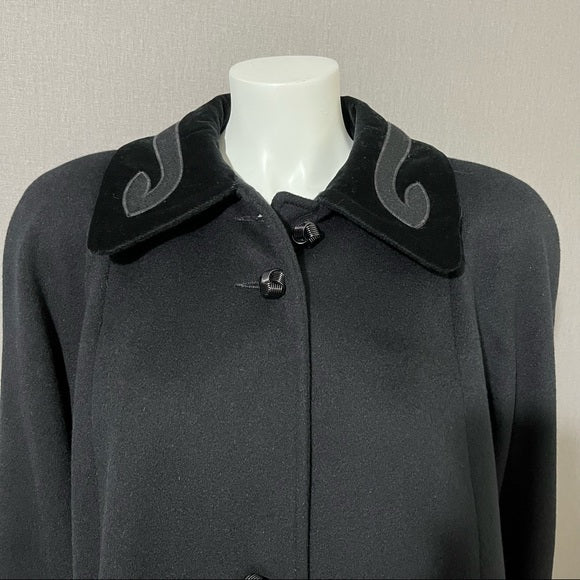 Vintage Lorovi Black With Velvet Collar Wool Longline Coat Sz-10