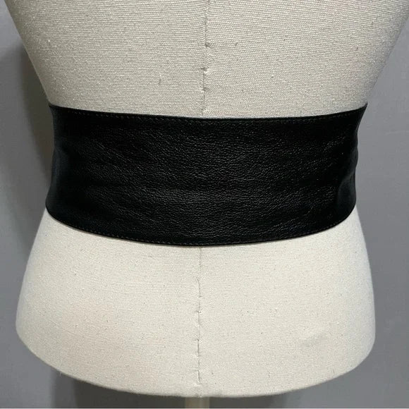 Vintage Black Leather Wide With Large Circle Buckle
