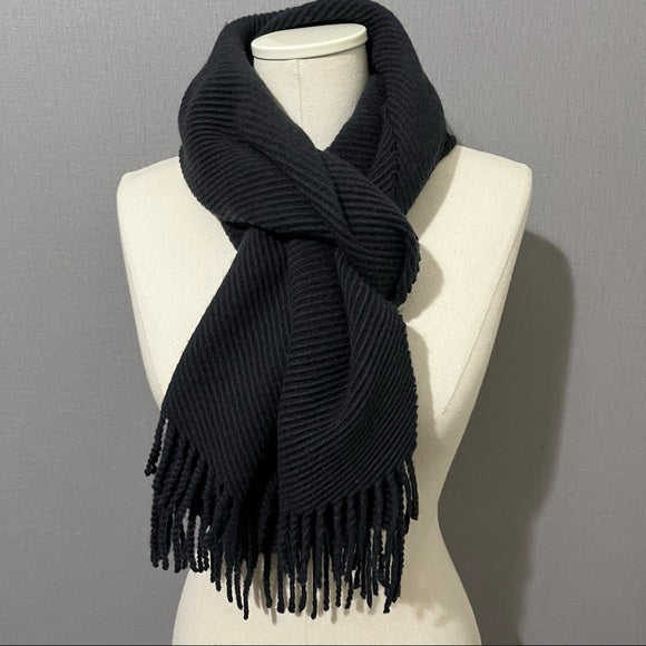 Johnstons Navy 100% Cashmere Ribbed Scarf