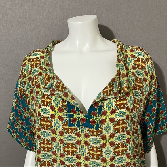 Sundance Multi-Color Print 100% Silk Short Sleeve Top Sz Large