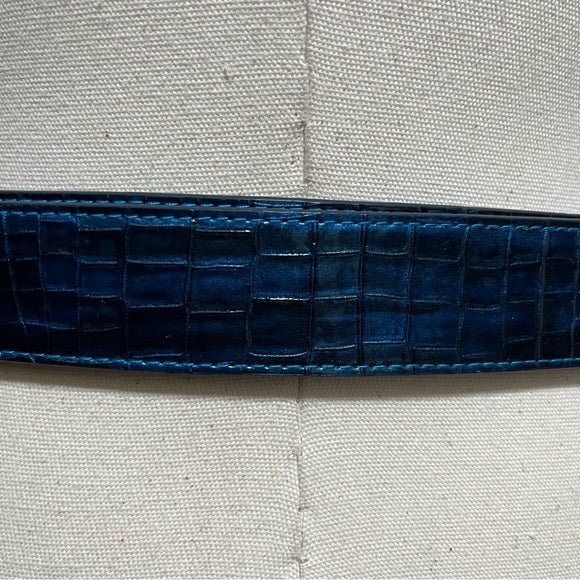 WHBM Blue Textured Patent Leather Backing Adjustable Belt Sz-XS/Small