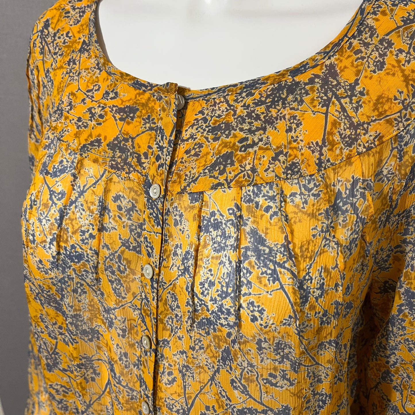 Sundance Yellow | Blue Floral Silk Botton Up Blouse Sz-Large