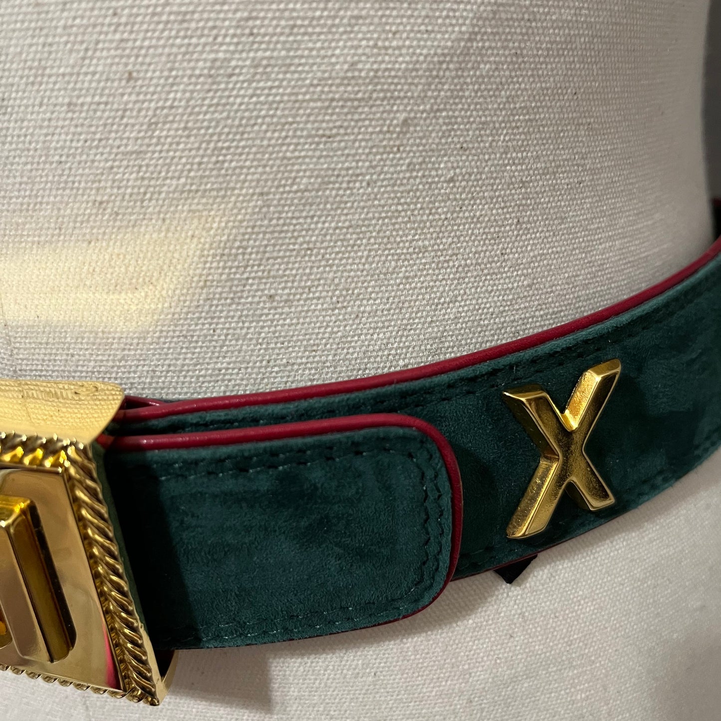 Vintage Rare Escada Roman Numeral Green Suede Leather Belt Sz-40