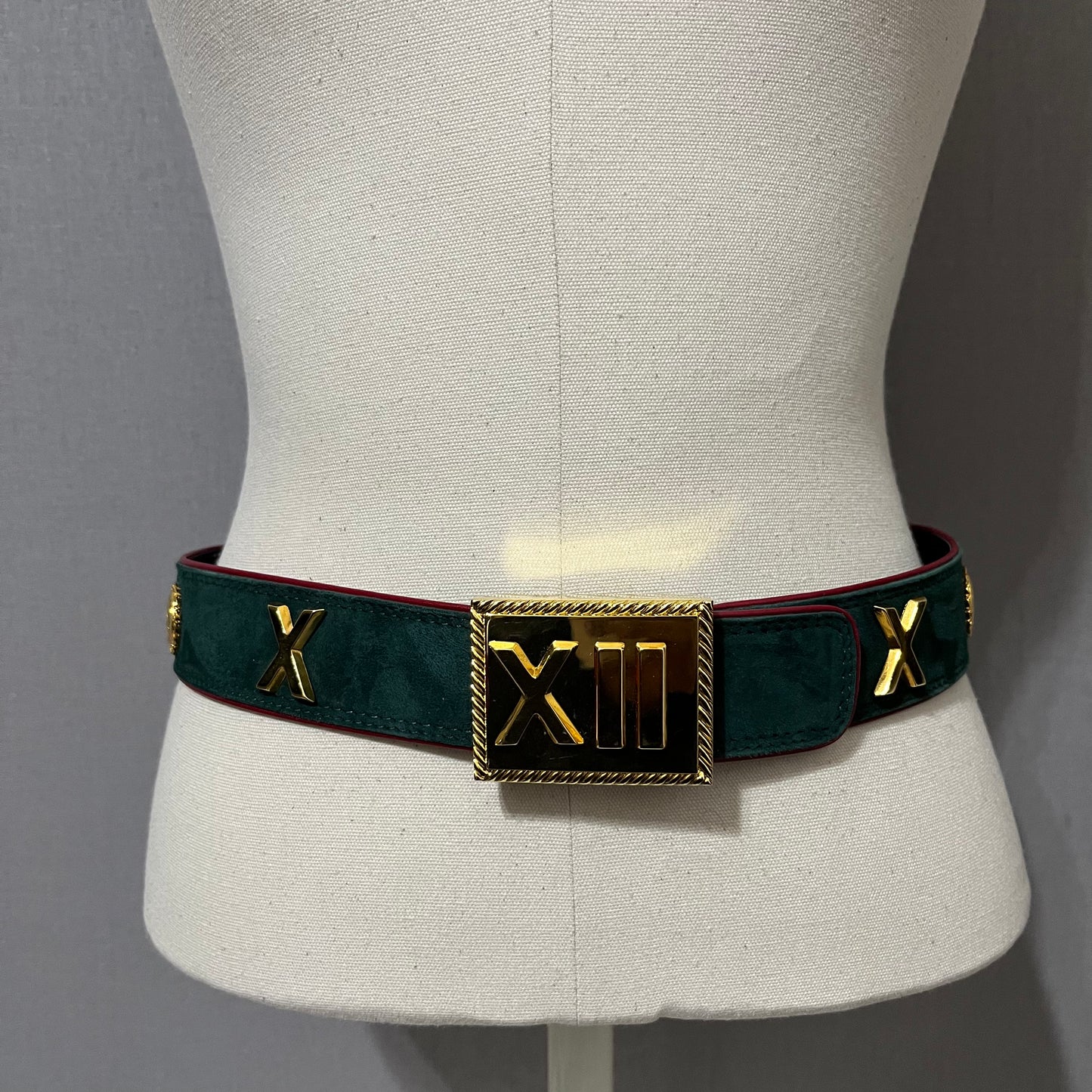 Vintage Rare Escada Roman Numeral Green Suede Leather Belt Sz-40