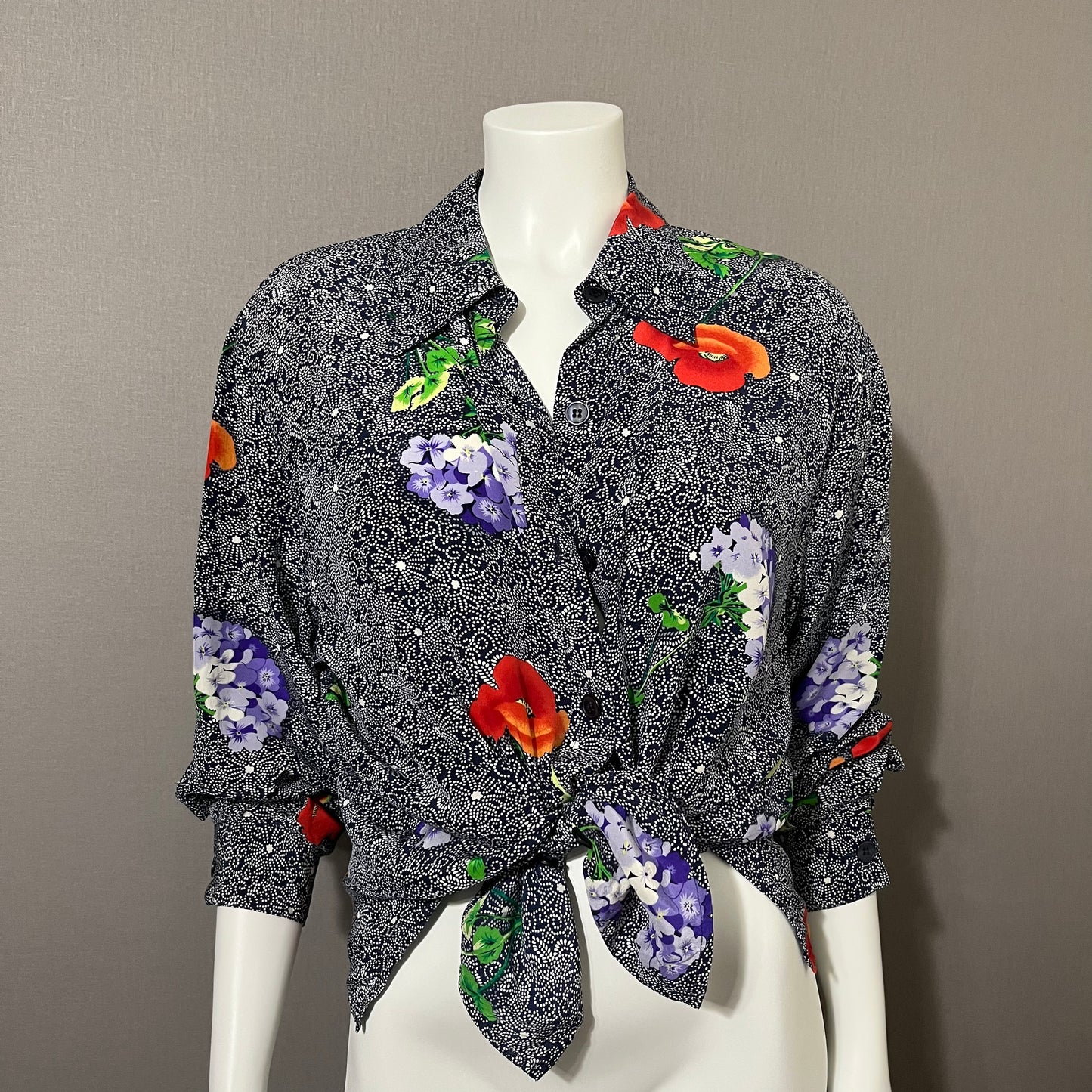 Silk Diane Von Furstenberg Floral Print Button Down Blouse Sz-Medium