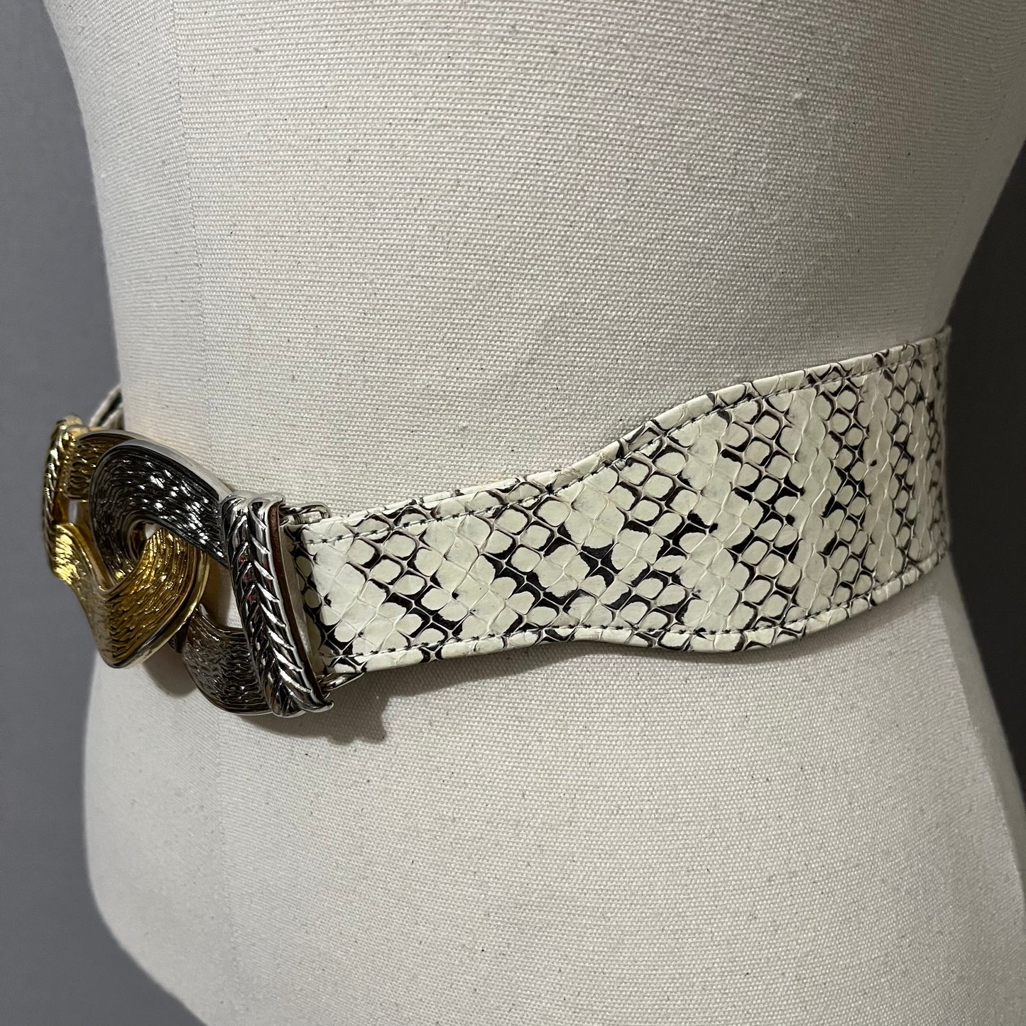 Vintage Rare Genuine Snake Skin Gold/Silver Buckle Adjustable Belt M-XL