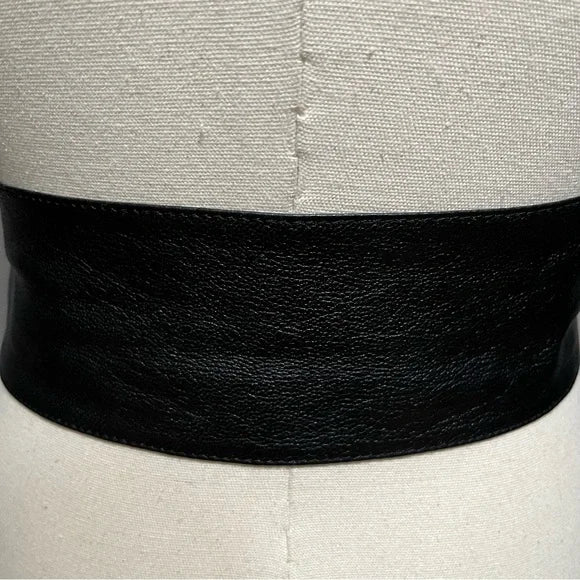Vintage Black Leather Wide With Large Circle Buckle