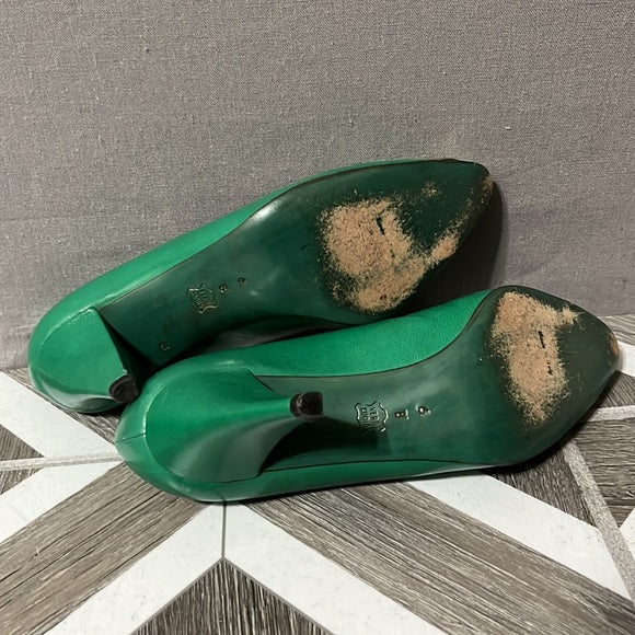 Bruno Magli Green Leather With Gold Accent Heels Sz-6 B