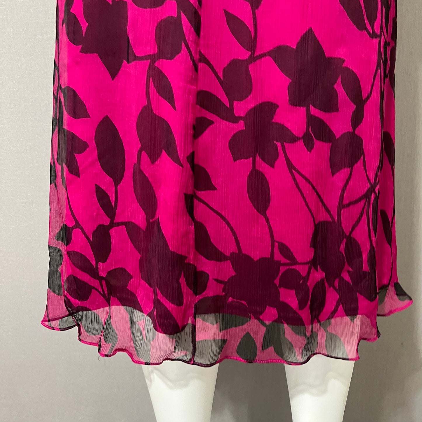 Silk Tadashi Pink Floral V-Neck Flowy Dress Sz-Medium