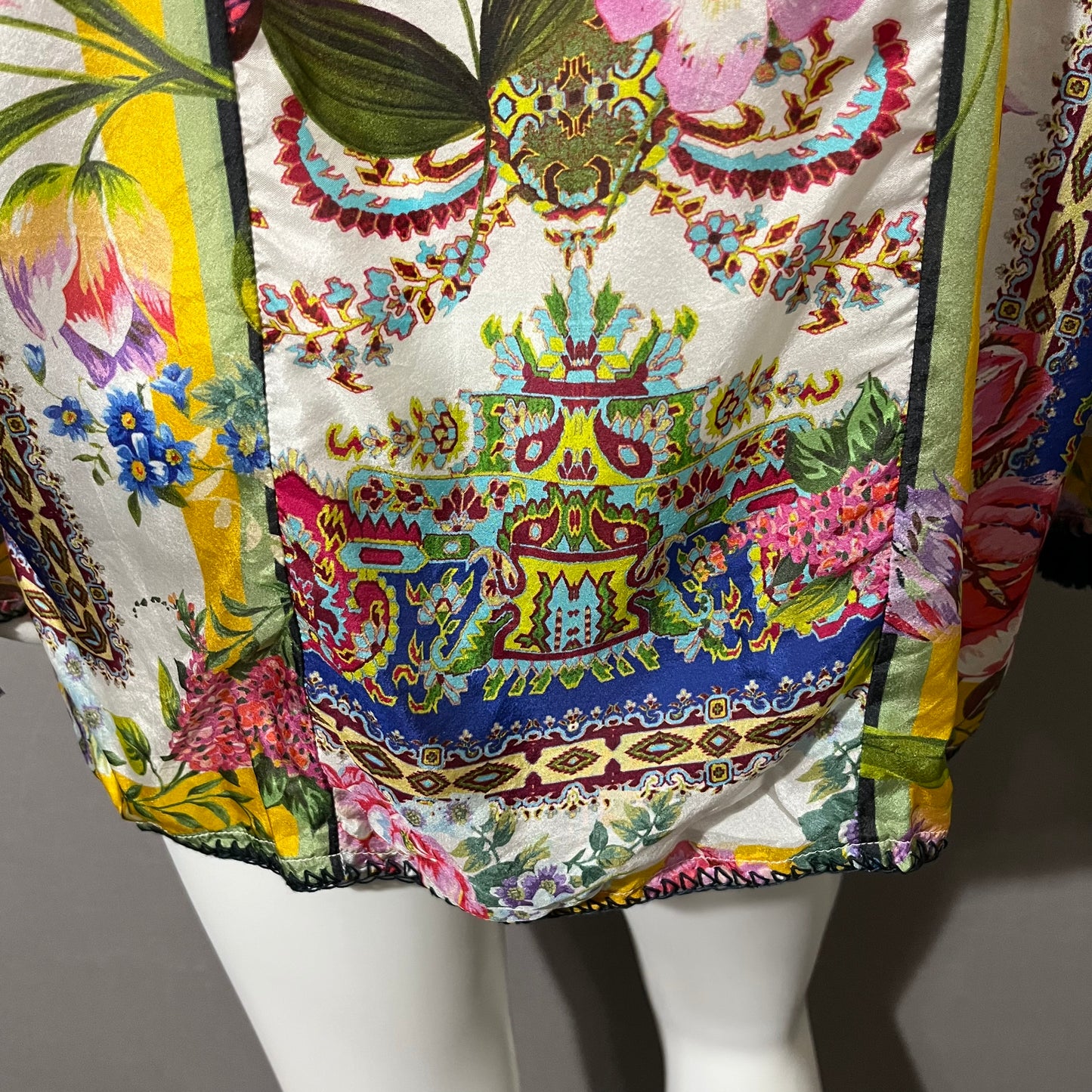 Johnny Was Floral Long Sleeve V-Neck Blouse Sz-Large