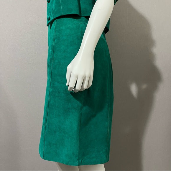Vintage Cedars Green 2 Pc Suede Leather Skirt Suit Set Sz-Medium/Large