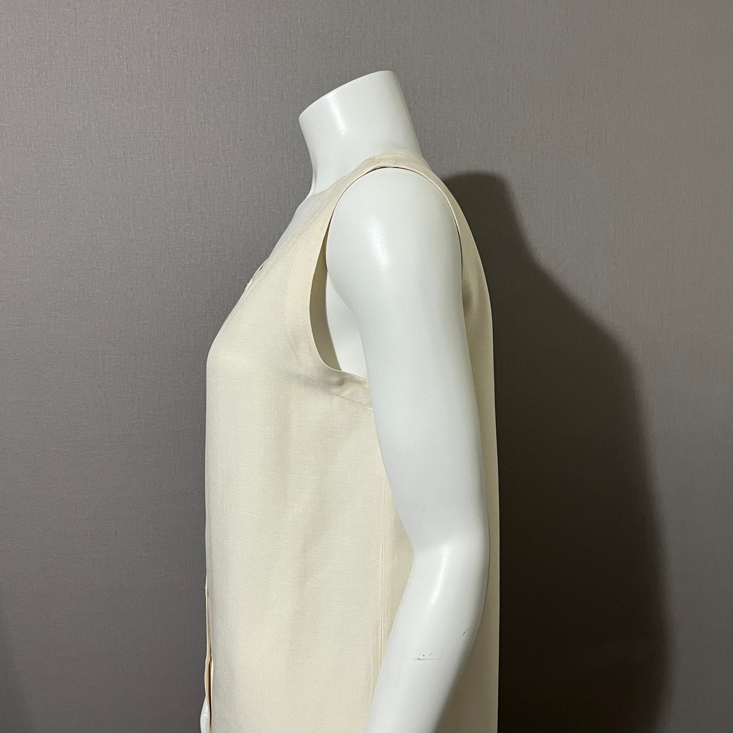 Banana Republic Cream Silk Sleeveless Longline Vest Size-Large