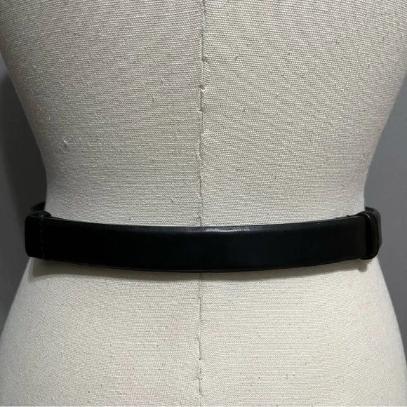 Chicos Black Leather With Oval Hook Adjustable Textured Buckle Sz-One Size