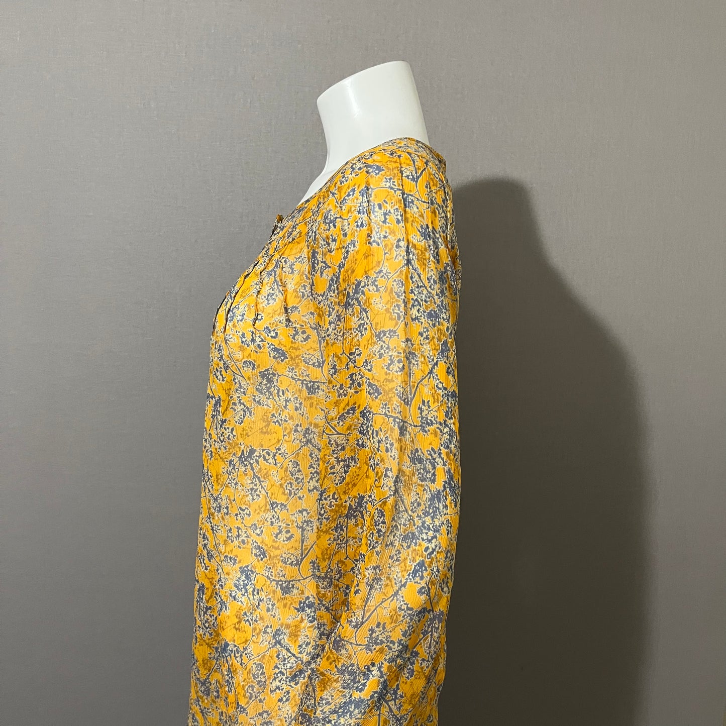 Sundance Yellow | Blue Floral Silk Botton Up Blouse Sz-Large