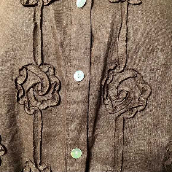 Edward Women Chocolate Linen Raise Floral Shirt Sz-1X