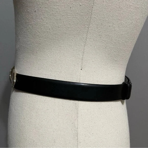 Chicos Black Leather With Oval Hook Adjustable Textured Buckle Sz-One Size