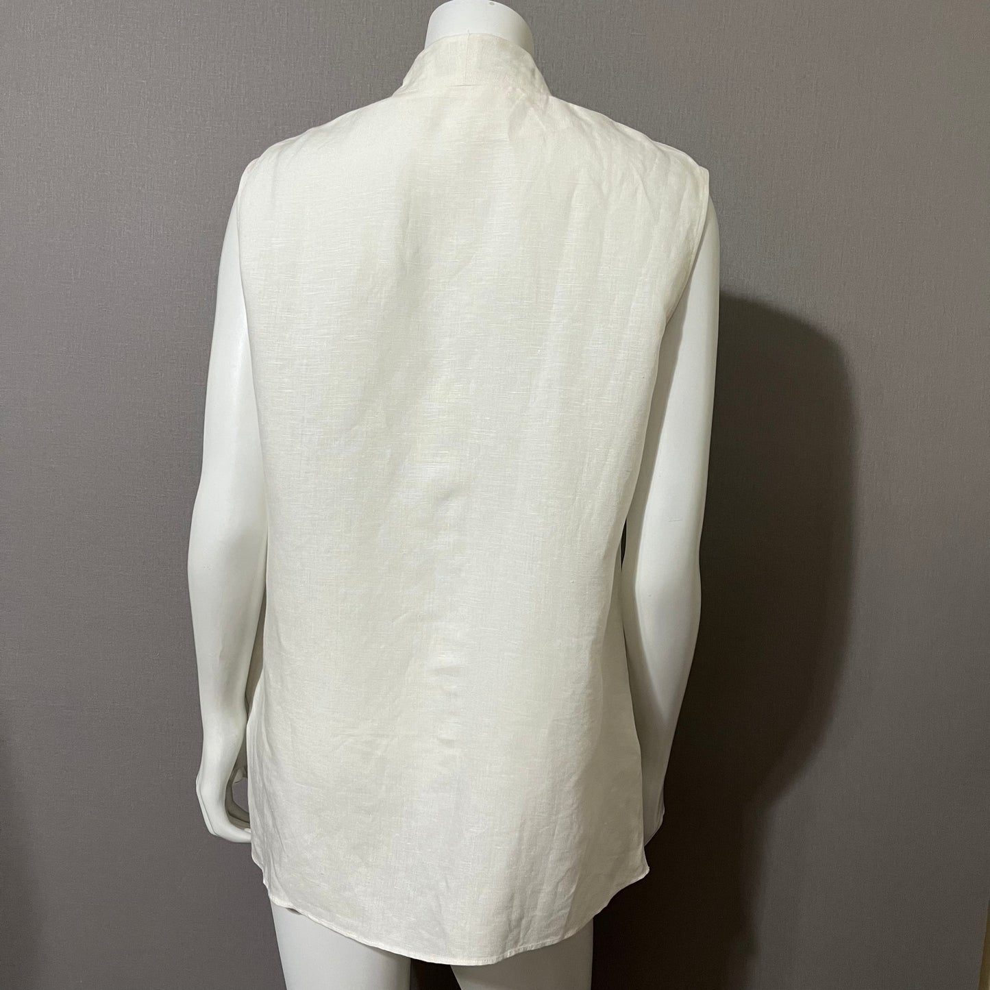 Natorious White V-Neck Sleeveless Linen/Rayon Blend Top Sz-Large