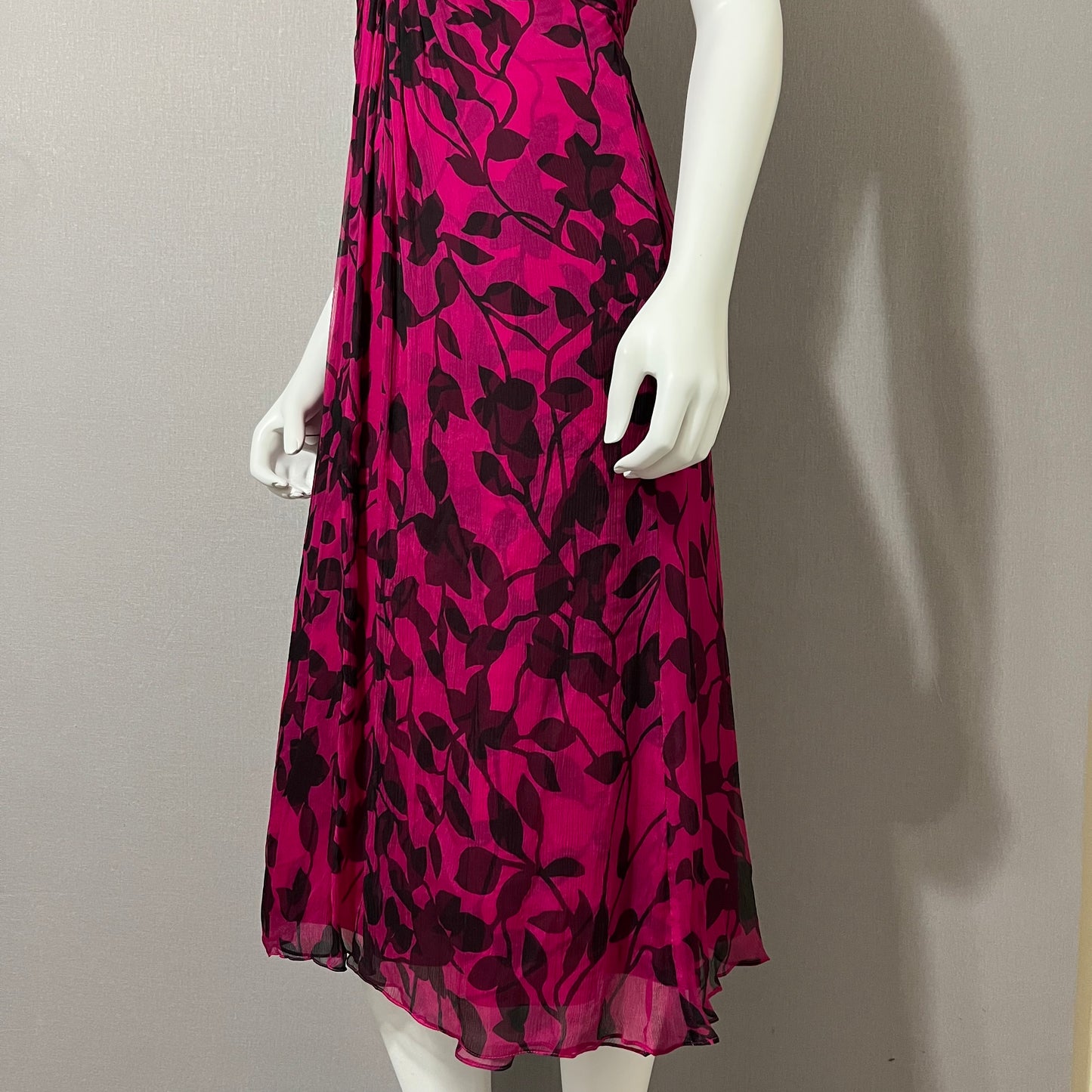 Silk Tadashi Pink Floral V-Neck Flowy Dress Sz-Medium