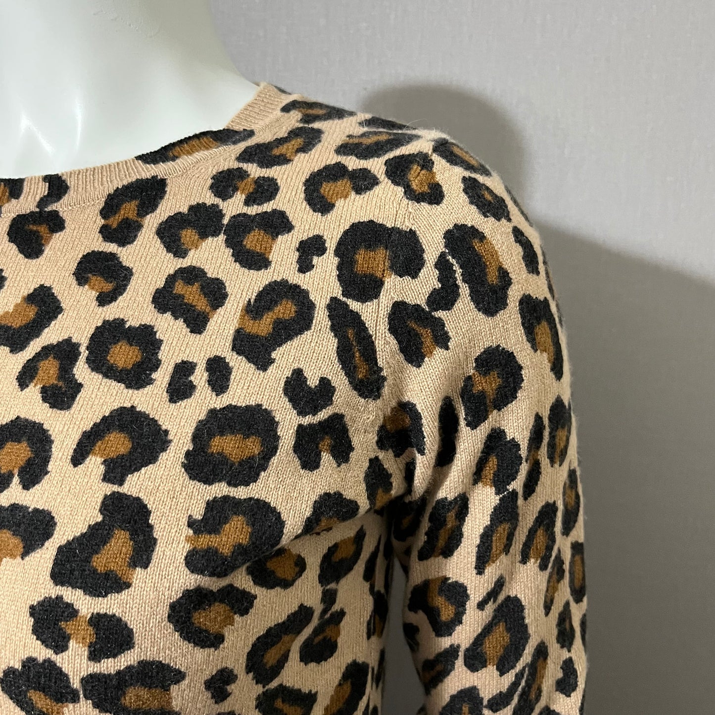 Cashmere Cynthia Rowley Leopard Print Crewneck Sweater Sz-Small