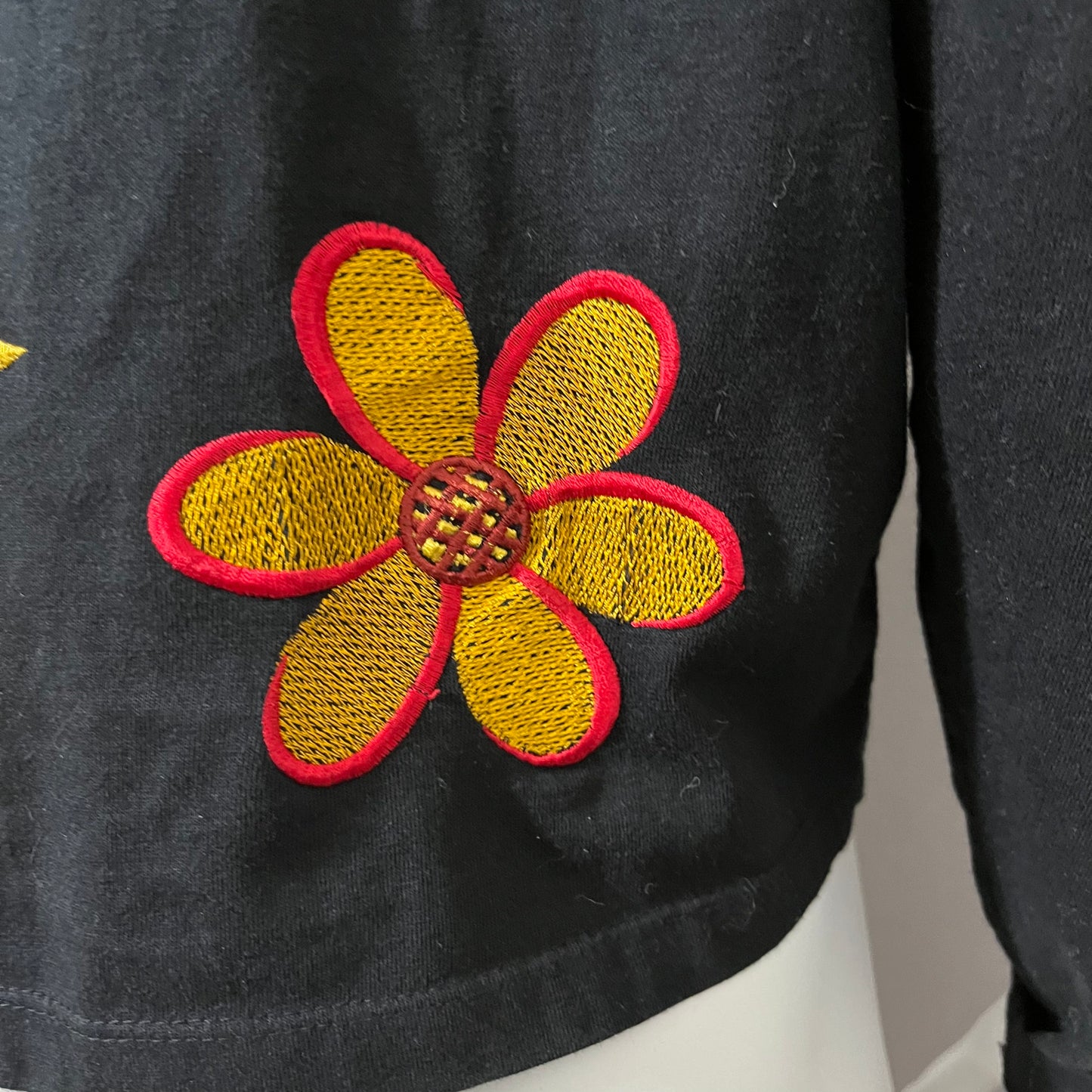 Cotton Black Fruit Embroidered Open Front Blazer Sz-Medium