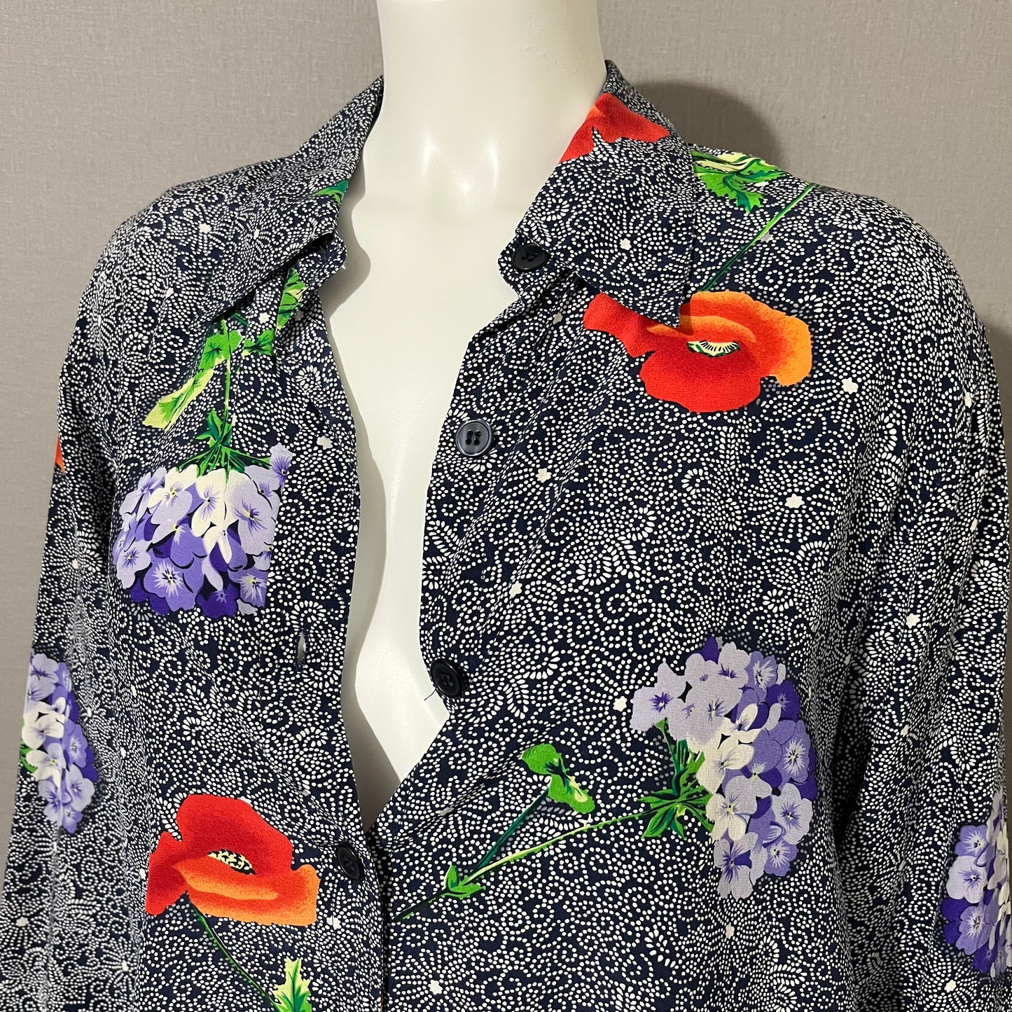 Silk Diane Von Furstenberg Floral Print Button Down Blouse Sz-Medium