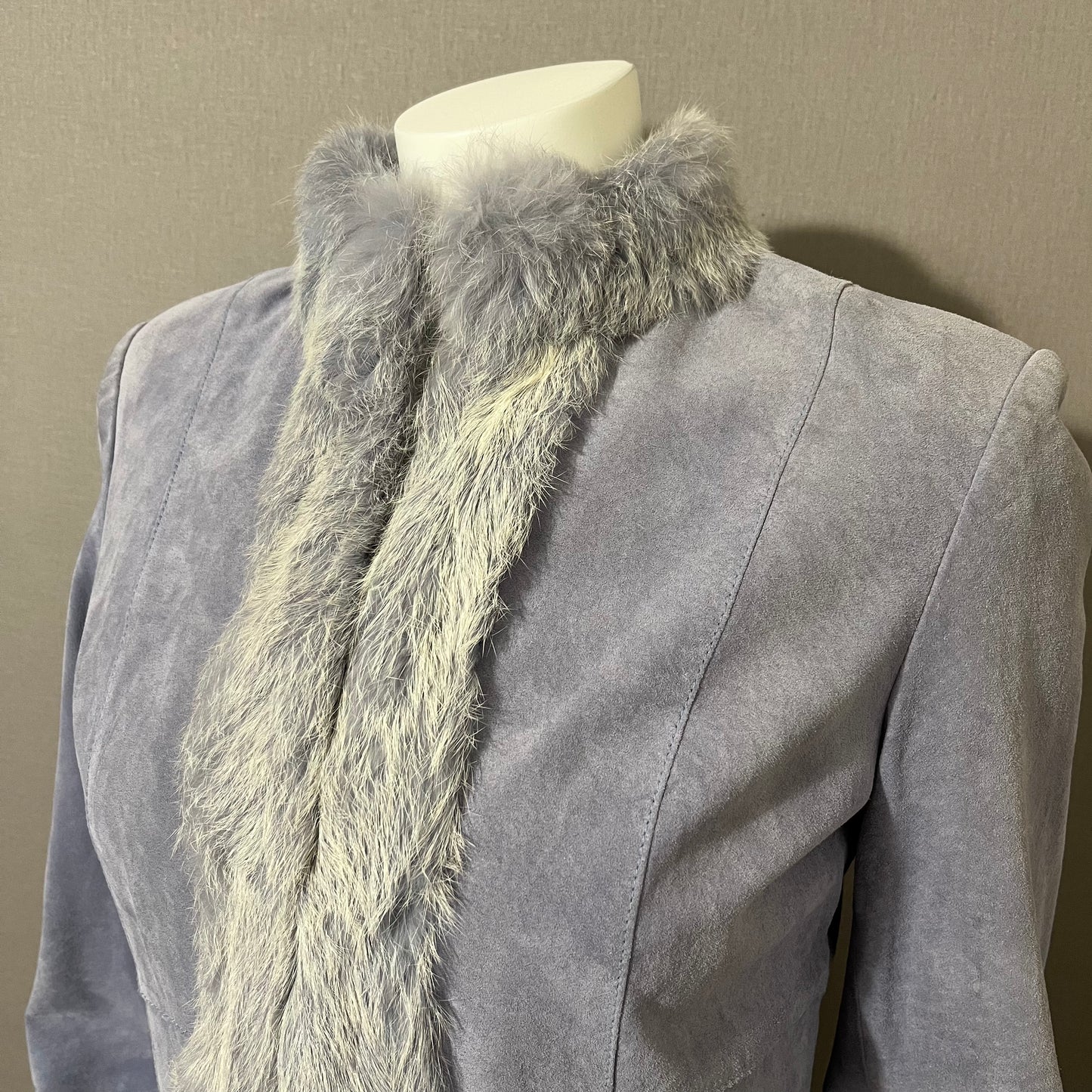 Vintage Revue Light Blue Rabbit Fur Trim Suede Leather Sz-6