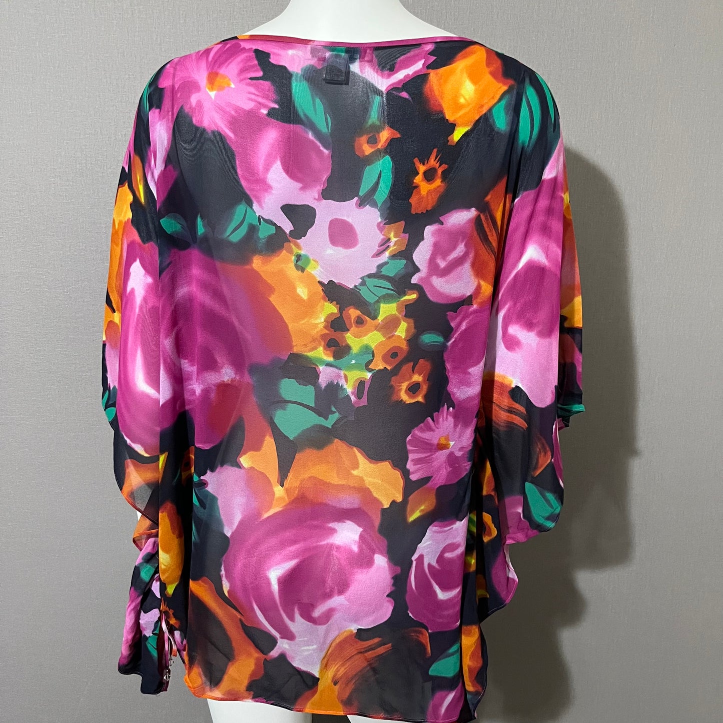 St. John Sheer Silk Butterfly Sleeve Blouse Sz-Med-Large