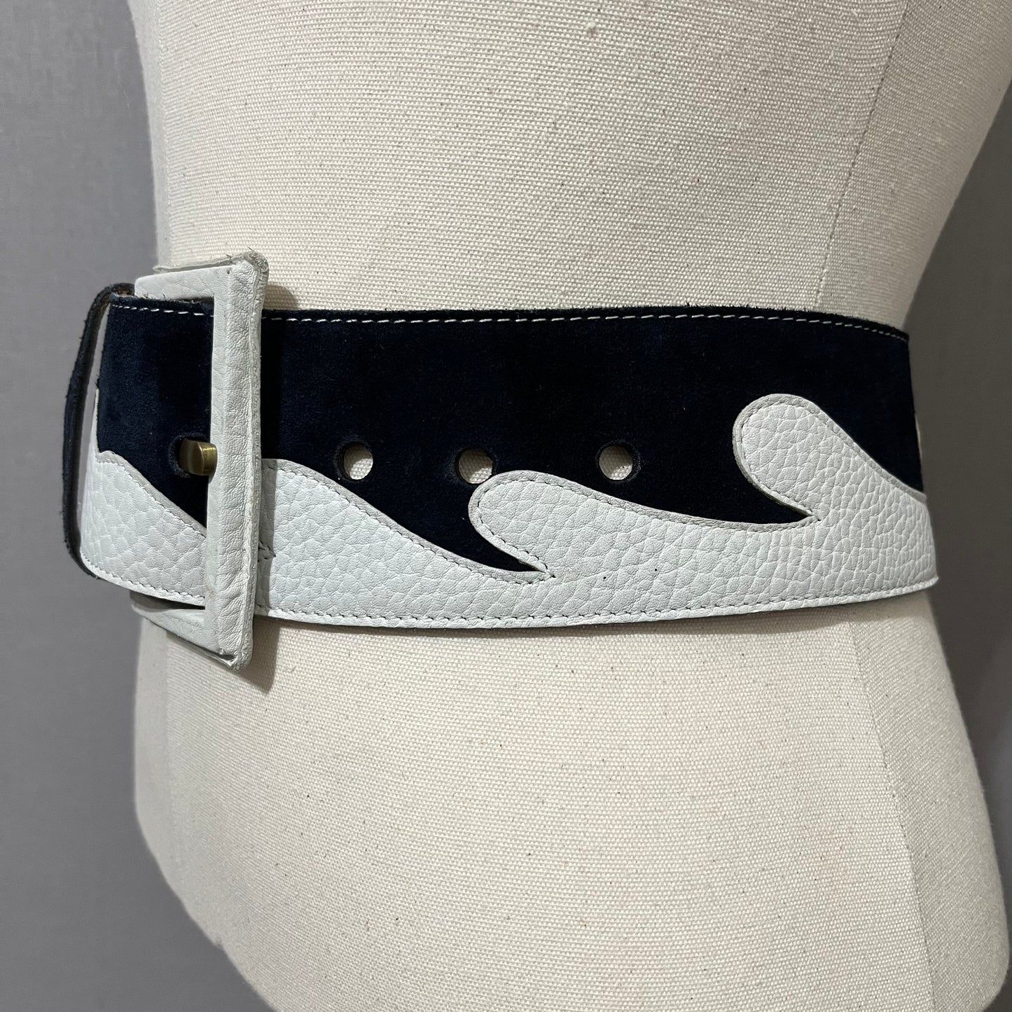 Vintage Johnny Farah Black/ White Cowhide Suede Leather Belt Sz-Small