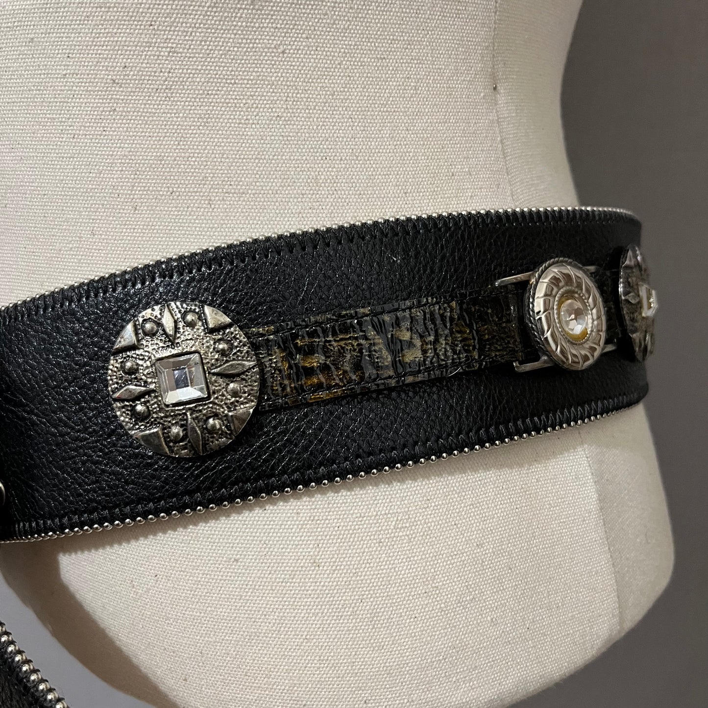 Black Street Ahead Wide Leather Western Gunmetal Buckle Belt Sz-L-XL