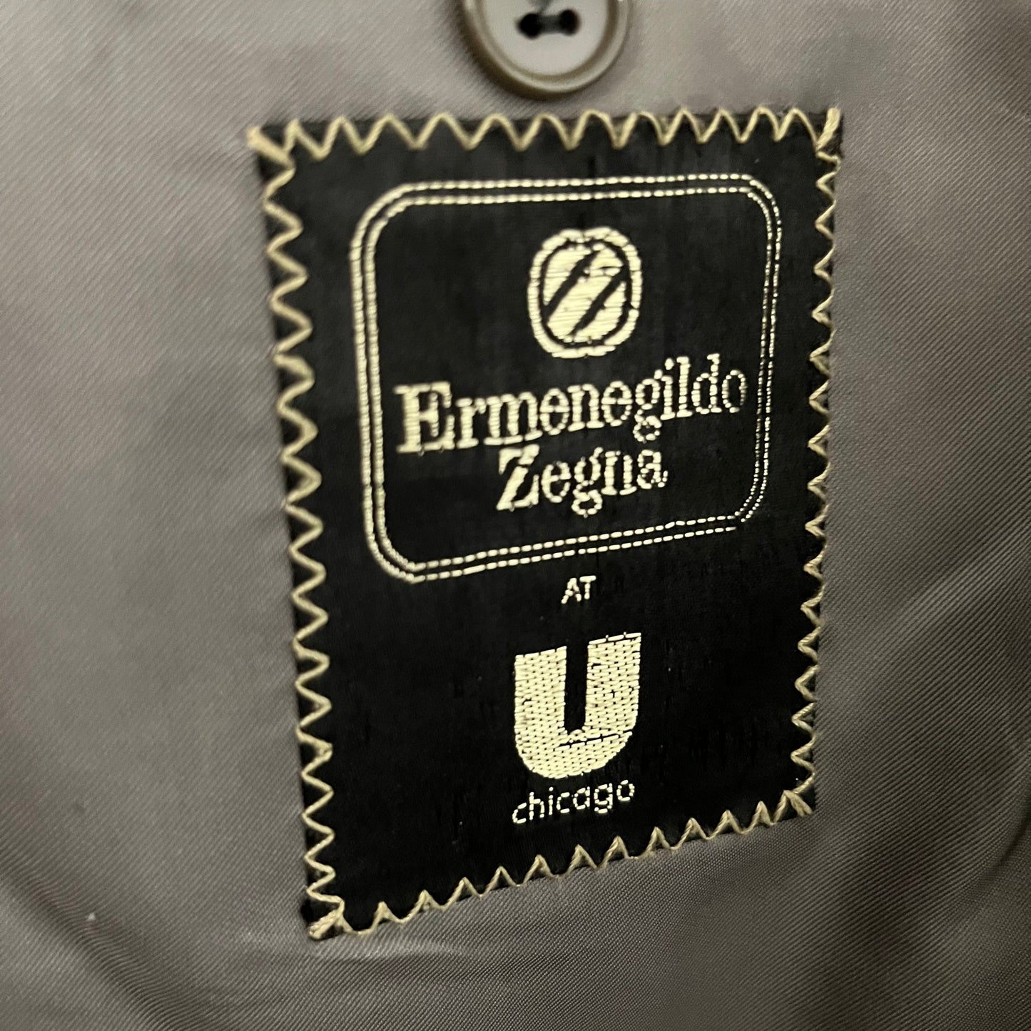 Emenegildo Zegna 100% Wool Herringbone Black/White Sport Jacket Sz-52R. Large/Xtra Large