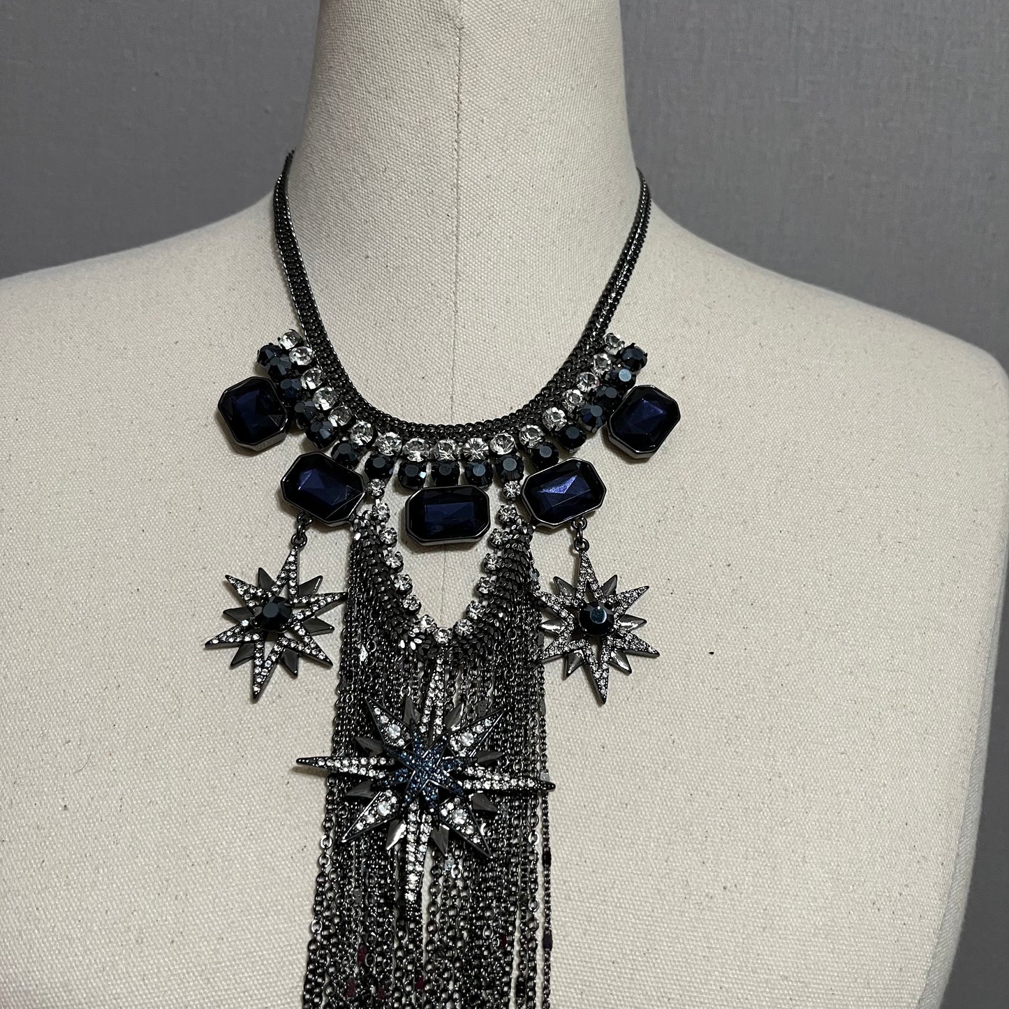 White House Black Market Gunmetal Gray Stars Necklace