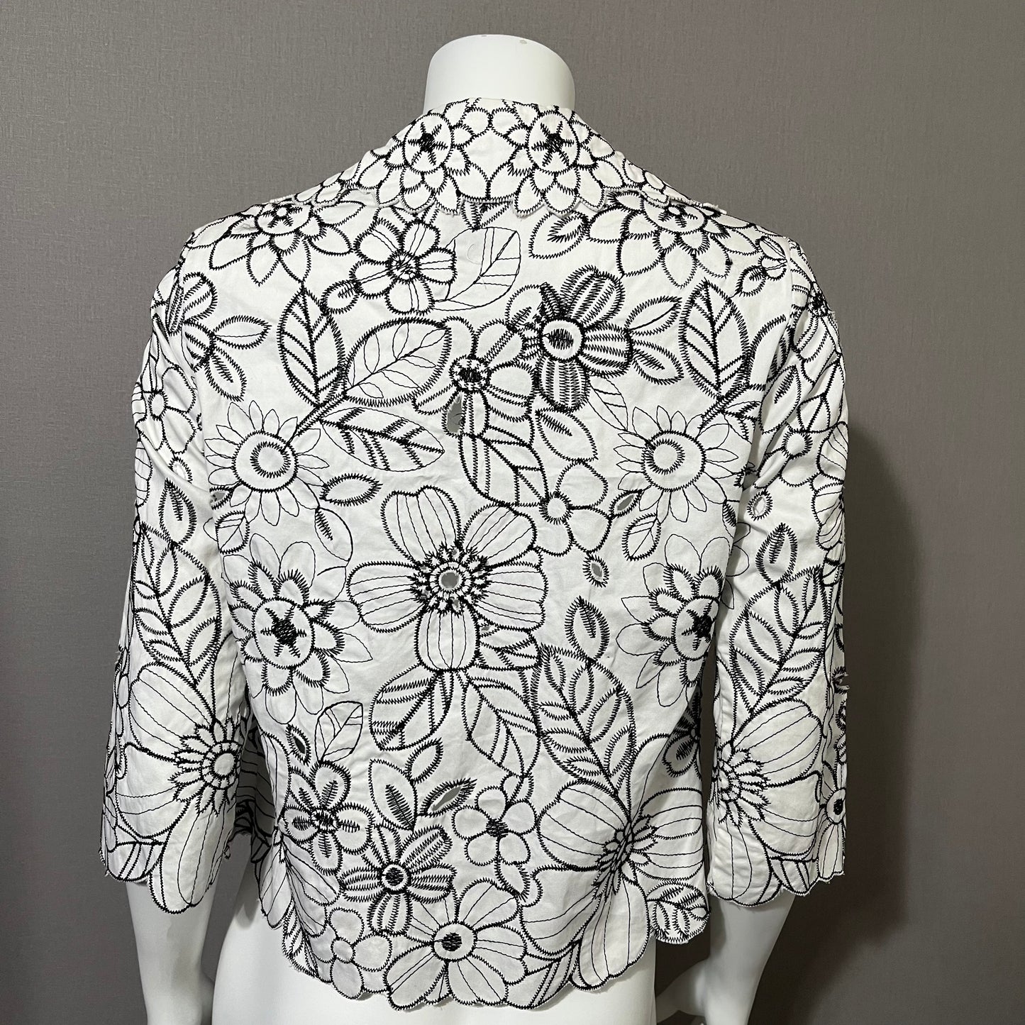 Cotton Black Embroidered Floral Print Open Front Jacket Sz-Petite Small