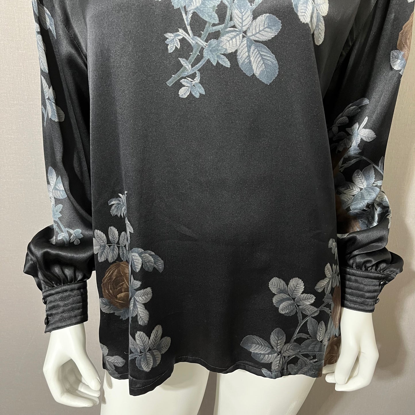 Vintage Escada Black Floral Print Long Sleeve Blouse Sz-Medium/Large