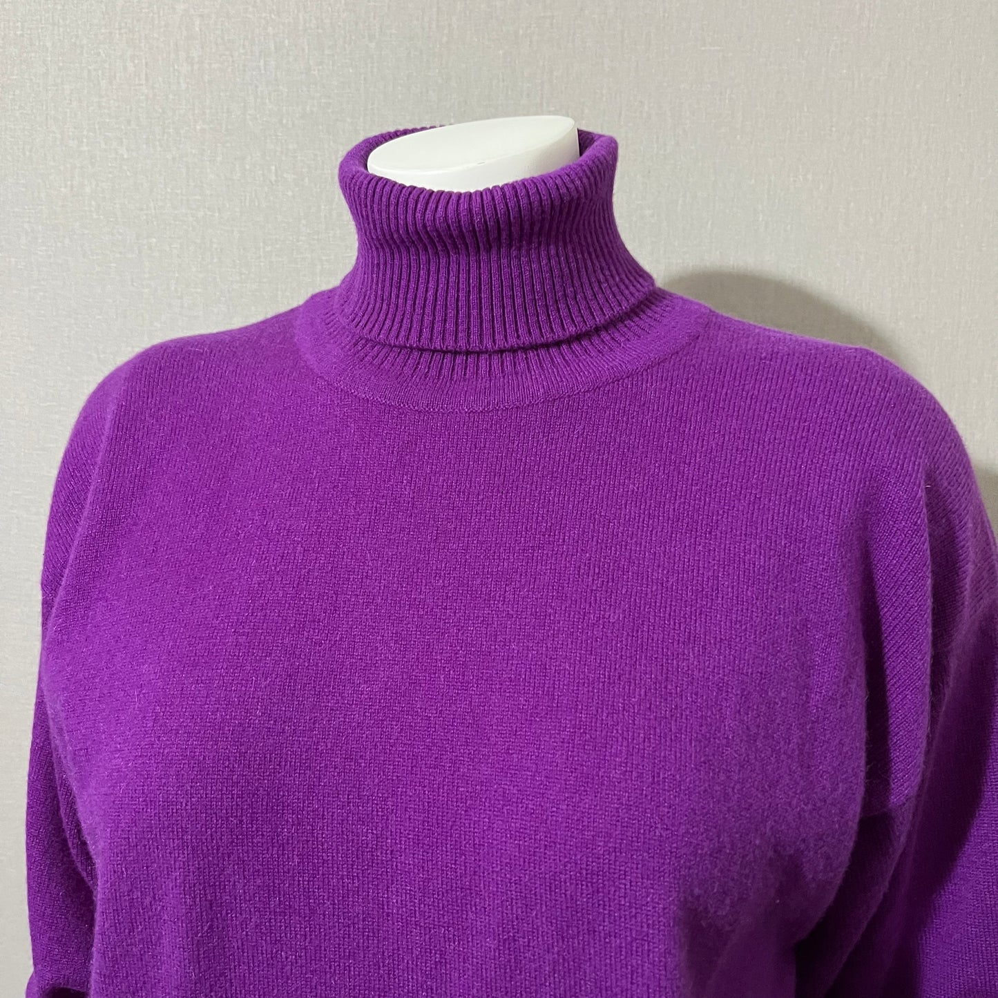 Vintage William Kasper 100% Pure Cashmere Turtleneck Sweater Sz-Medium