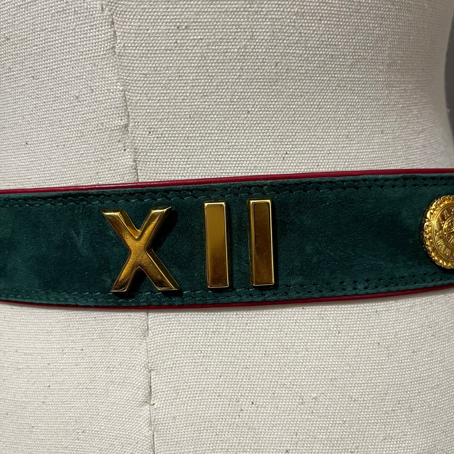 Vintage Rare Escada Roman Numeral Green Suede Leather Belt Sz-40