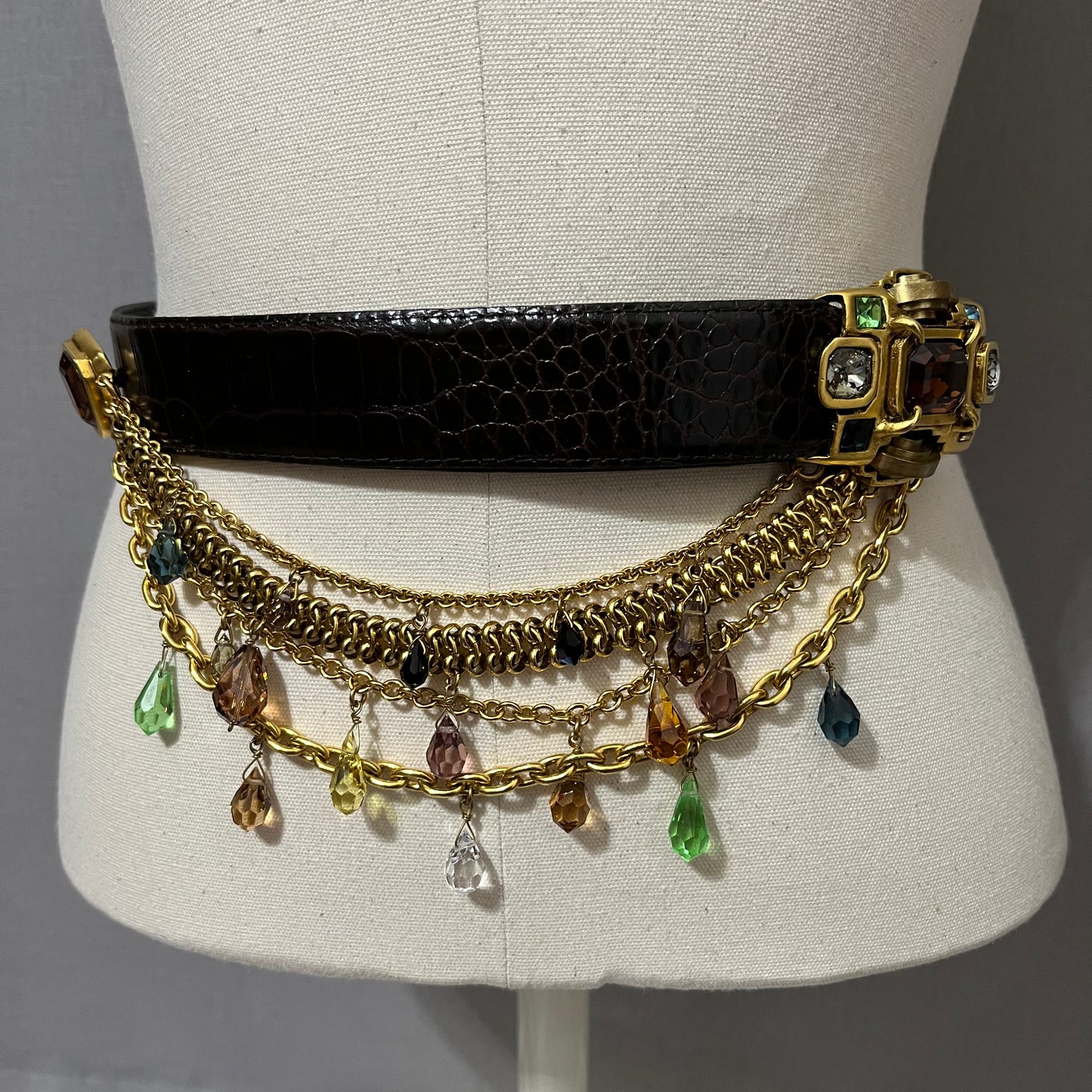 Vintage Rare Fahrenheit Connie Bates Dark Brown Leather Be-Jeweled Chain Belt Sz-Large