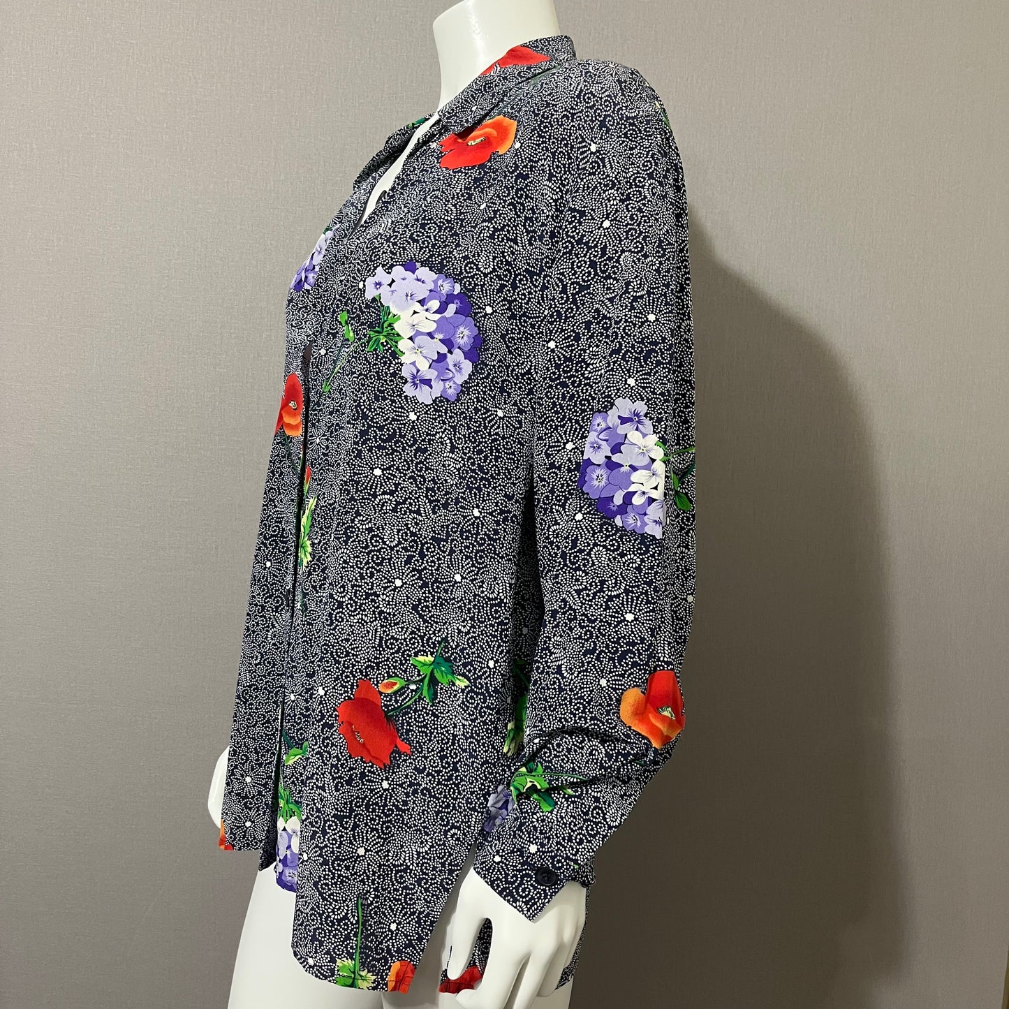 Silk Diane Von Furstenberg Floral Print Button Down Blouse Sz-Medium