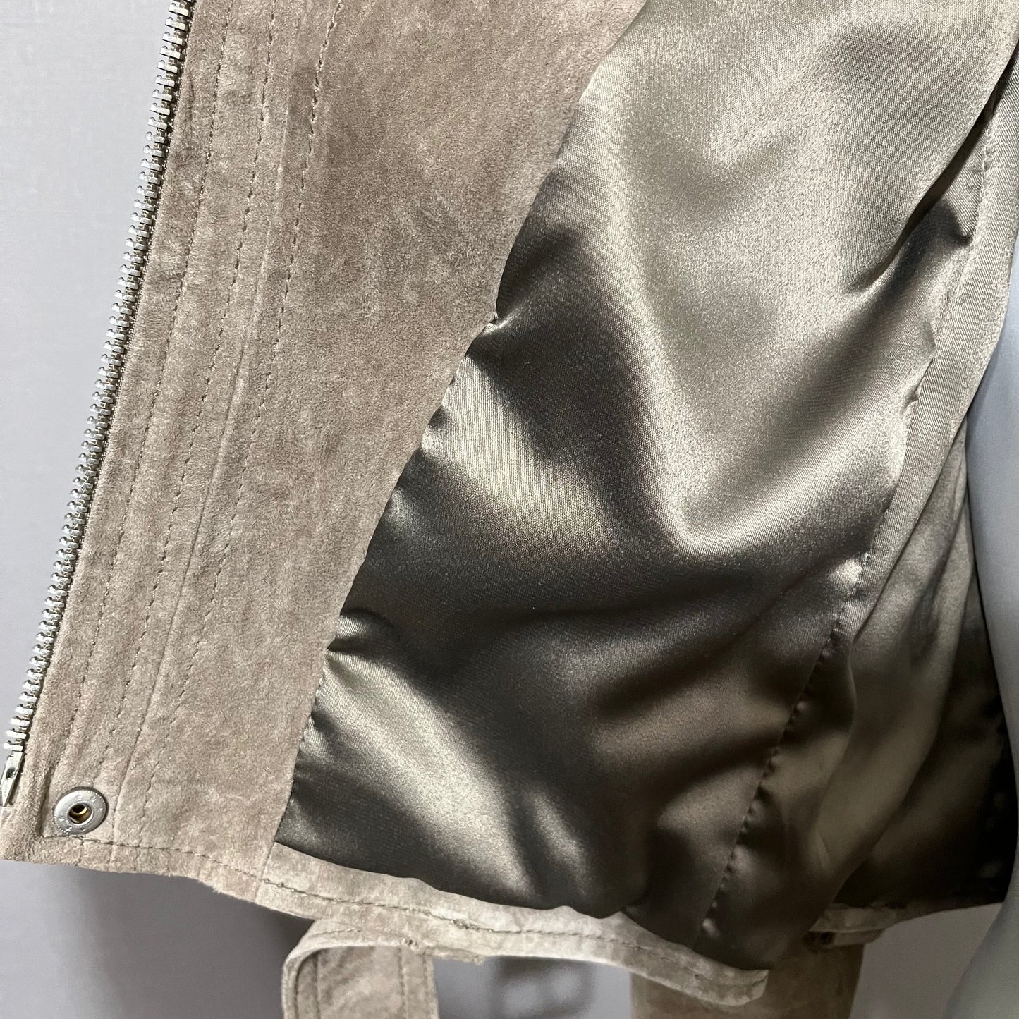 BlankNYC Taupe Suede With Fringe Cropped Jacket Sz-Small